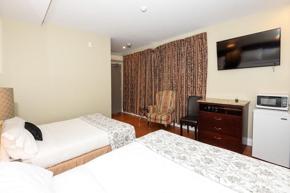 Ottawa Inn Hotel Luaran gambar